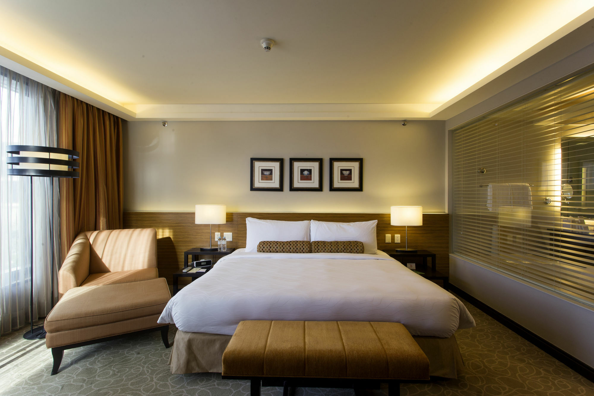 The Bellevue Manila Hotel Muntinlupa City Eksteriør billede