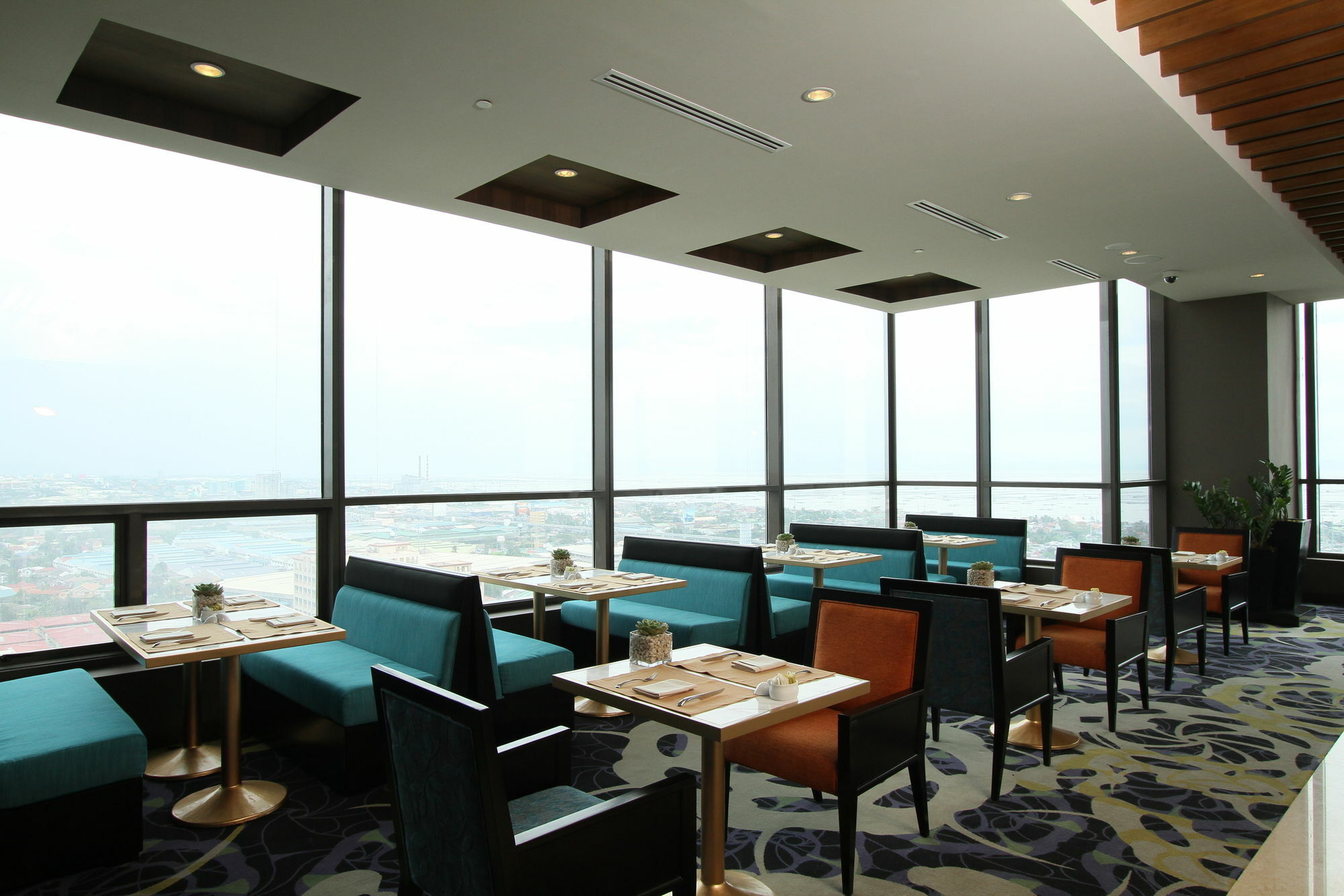 The Bellevue Manila Hotel Muntinlupa City Eksteriør billede